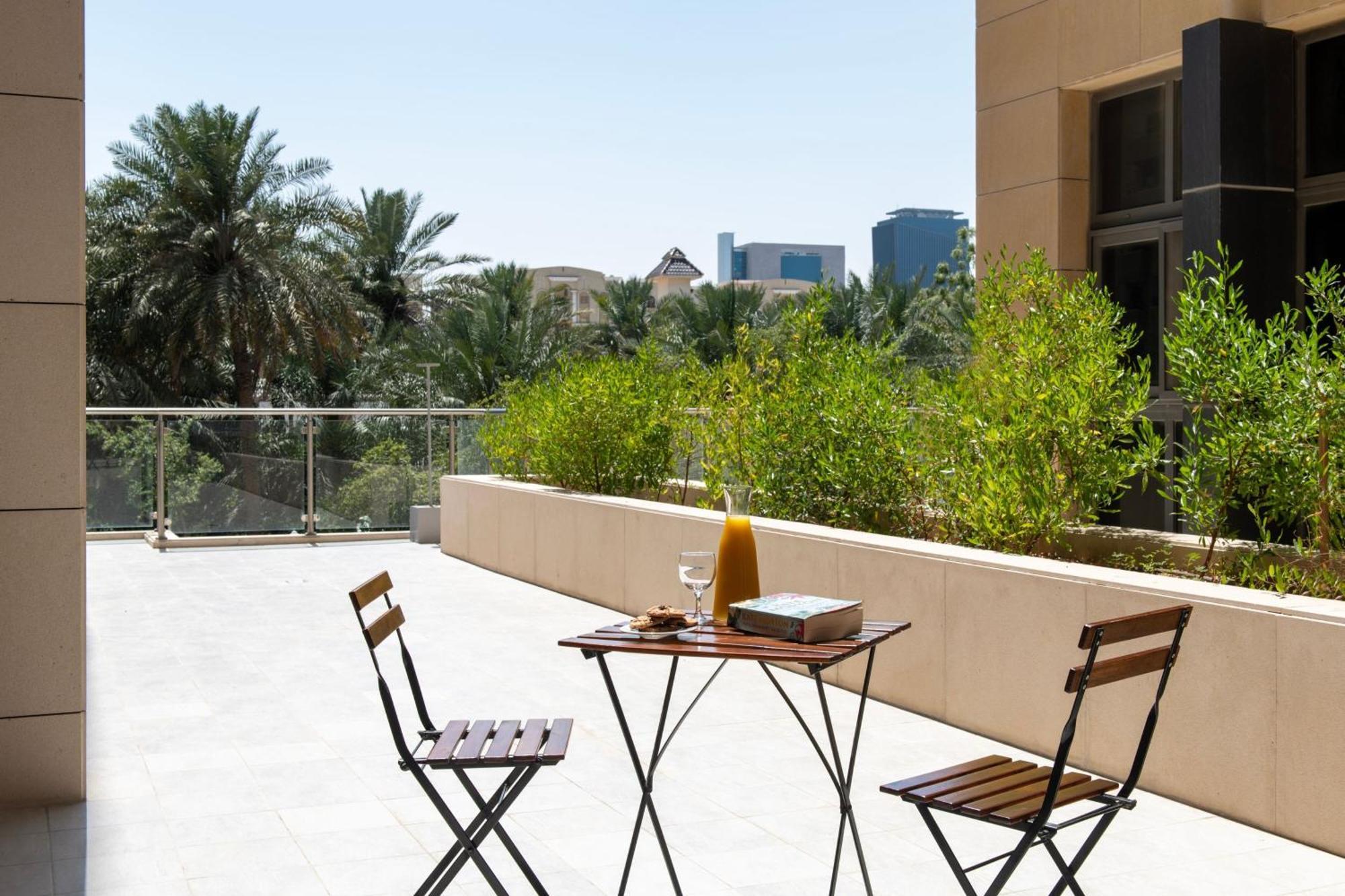 Marriott Executive Apartments Doha, Le Mirage City Walk Экстерьер фото
