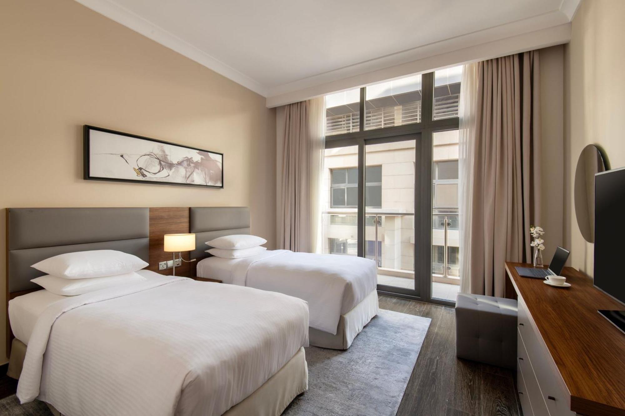 Marriott Executive Apartments Doha, Le Mirage City Walk Экстерьер фото